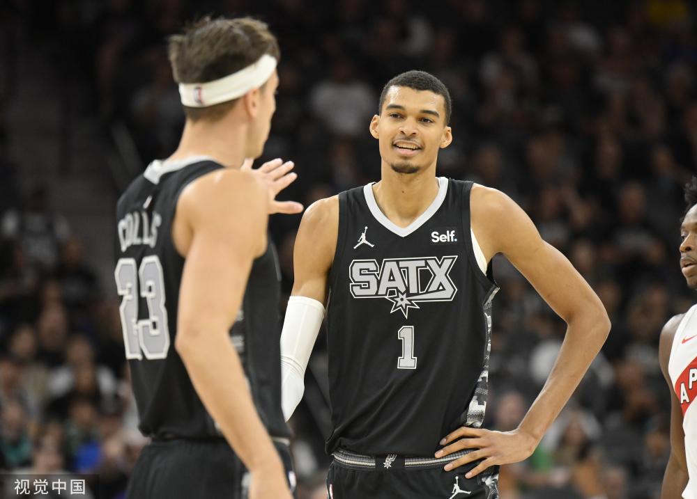 随着新秀合 随着新秀合